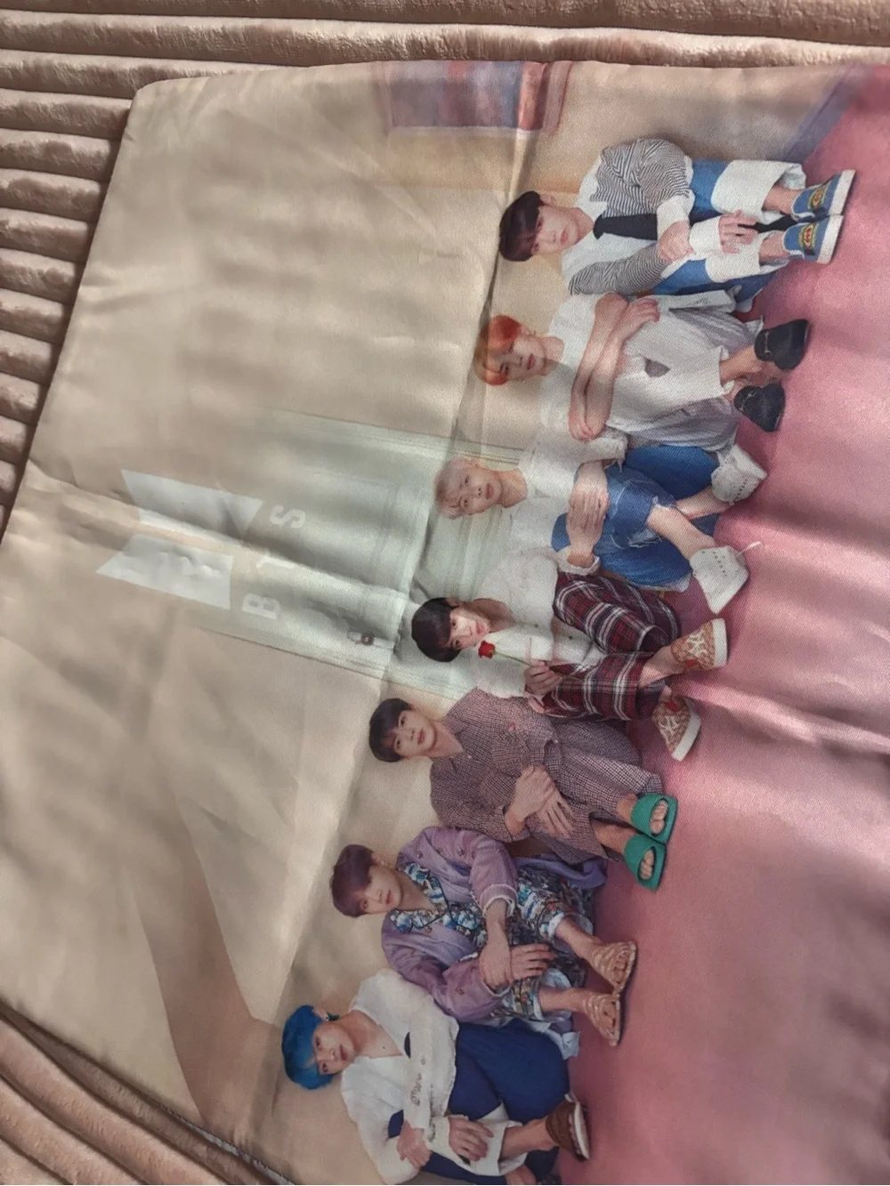 BTS pillowcase - Picture 2 of 4